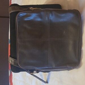 Cherokee crossbody bag